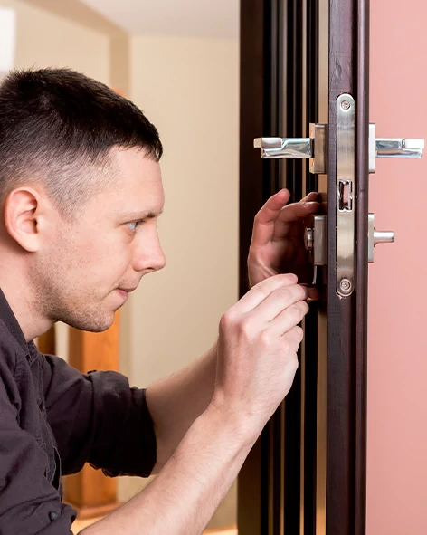 : Professional Locksmith For Commercial And Residential Locksmith Services in San Juan Capistrano, CA