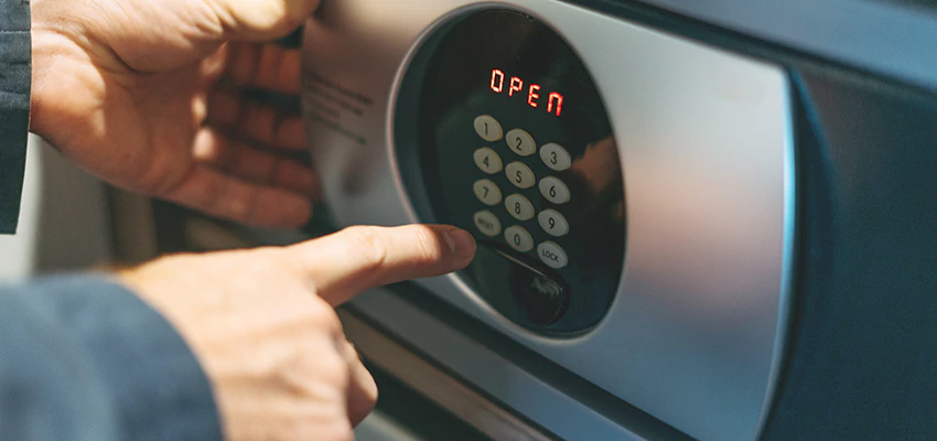Cash Safe Openers in San Juan Capistrano, California